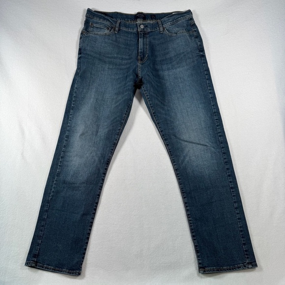 Lucky Brand Jeans Mens 38x32 Blue 410 Athletic Slim High Rise Dark Wash Stretch - Picture 1 of 14
